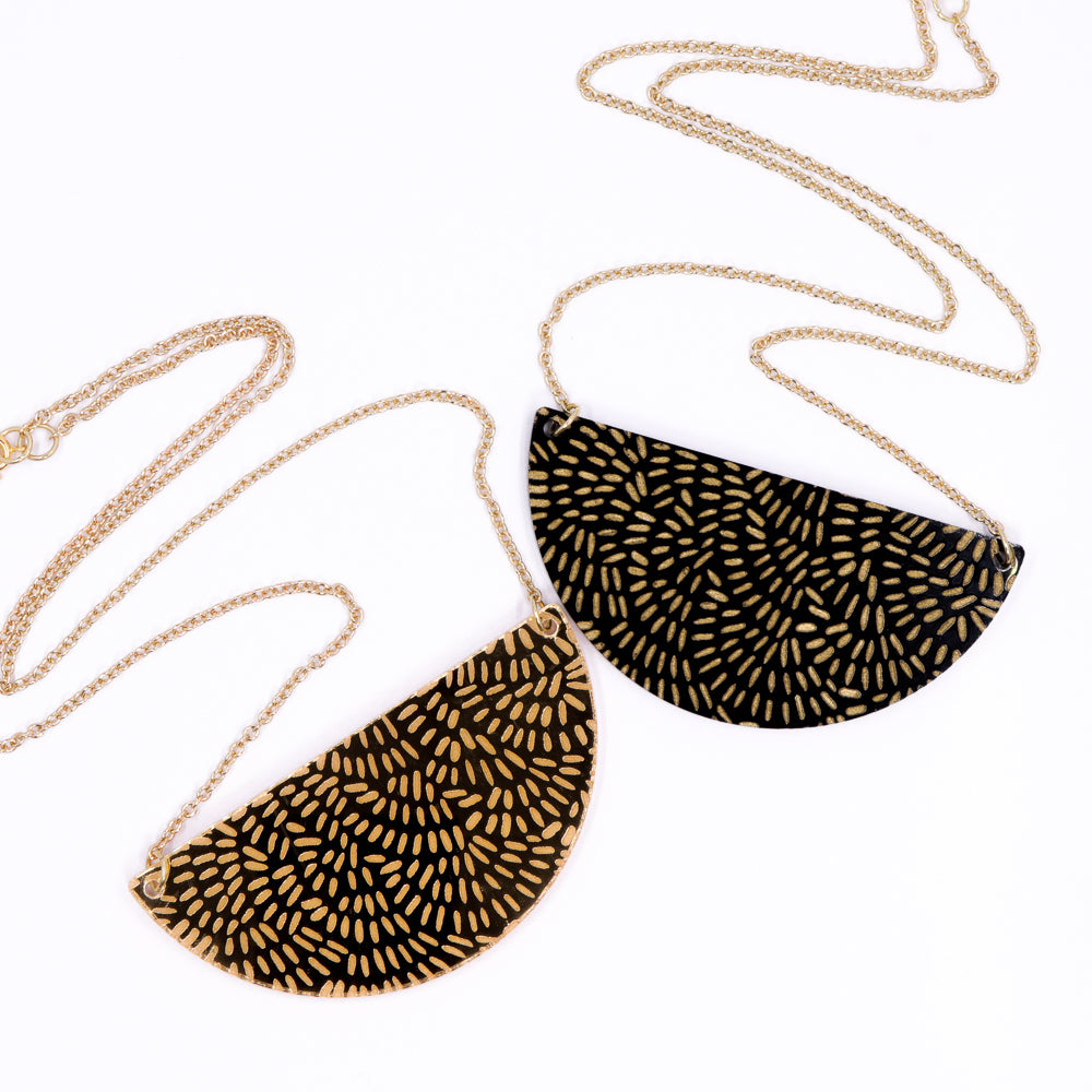 Half Circle Doodle Necklace - Gold Slashes
