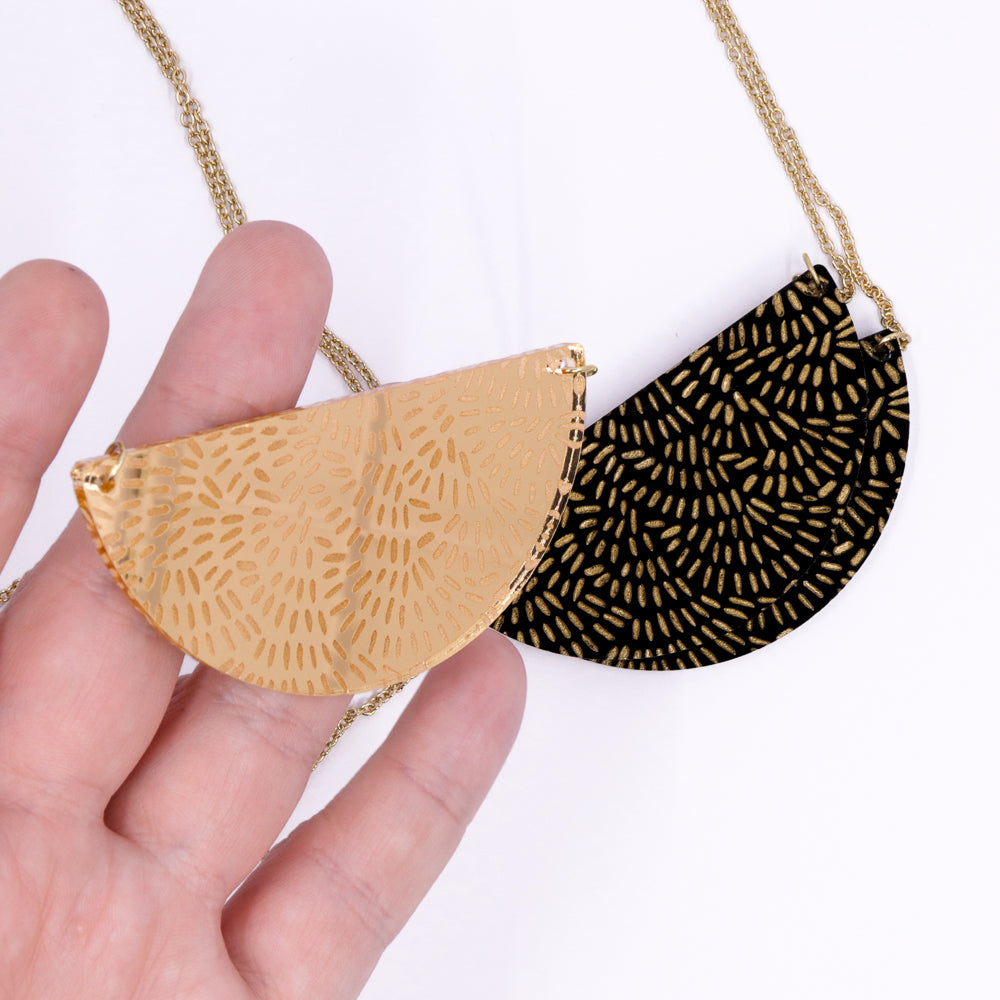 Half Circle Doodle Necklace - Gold Slashes
