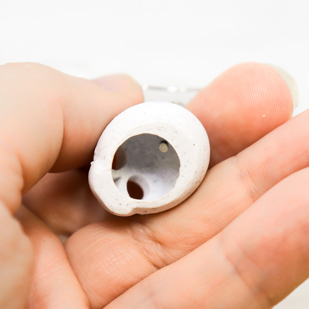 3D Printed Skully Hanging Earrings in Marbled Grey