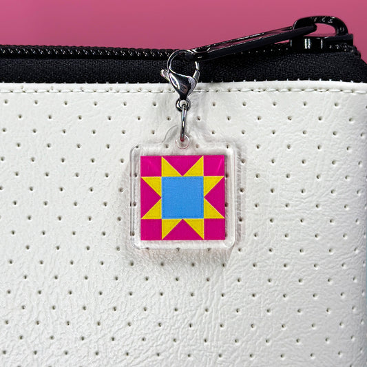 Quilty Zipper Charm - Pansexual Pride