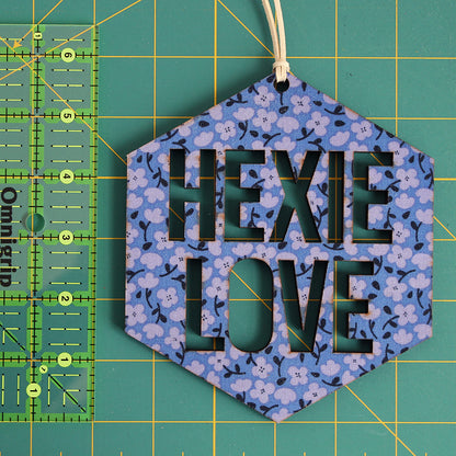 Hexie Love Wall Hanging - Tiny Purple Flowers